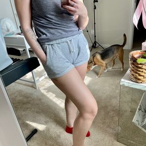 Sweatshirt material shorts